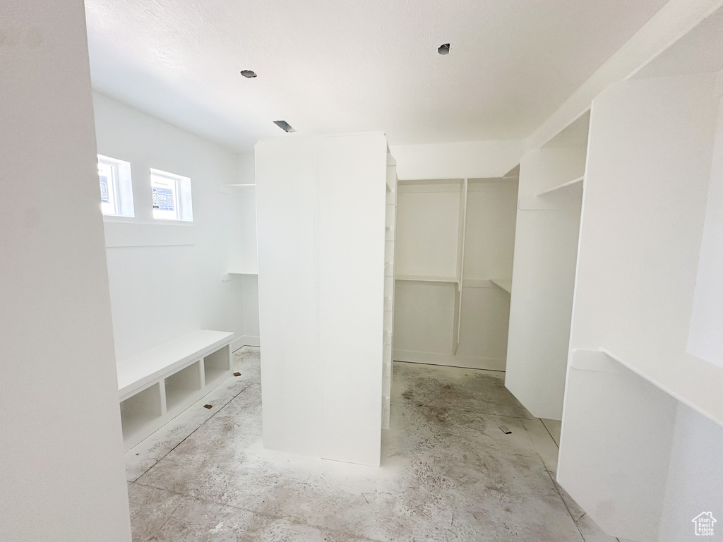 554 W COTTLE LN Farmington, UT 84025