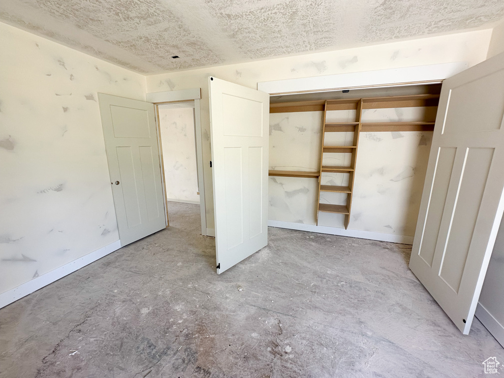 554 W COTTLE LN Farmington, UT 84025