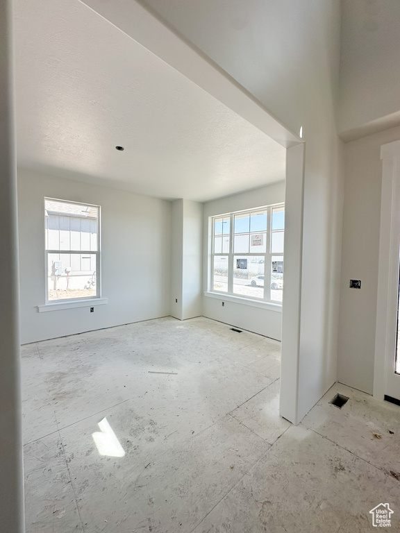 554 W COTTLE LN Farmington, UT 84025