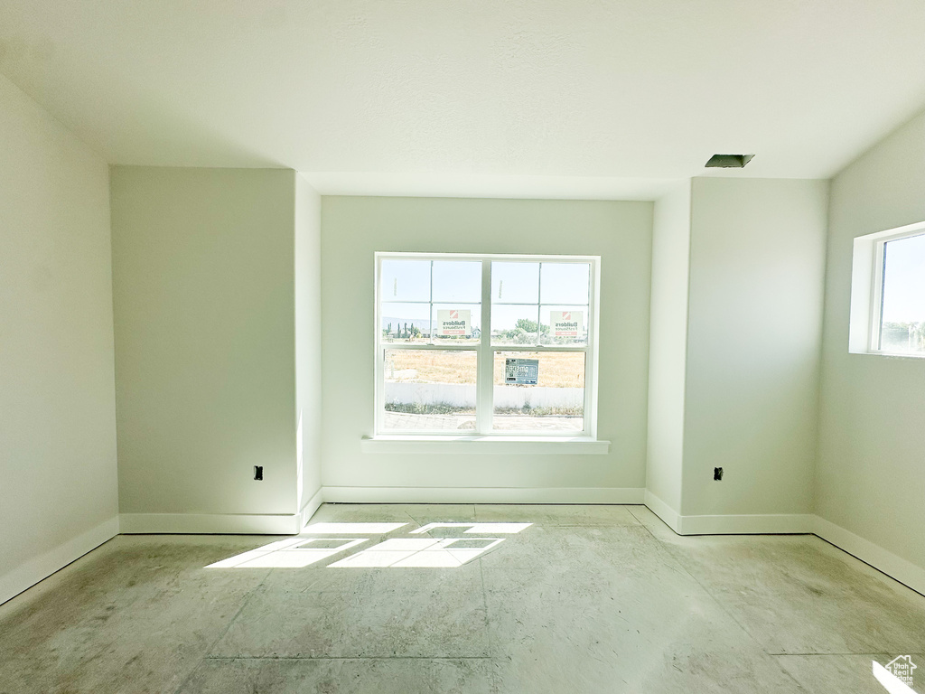 554 W COTTLE LN Farmington, UT 84025