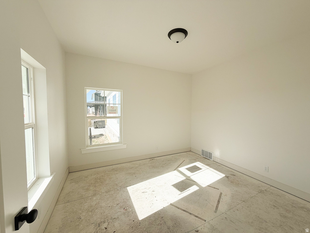 554 W COTTLE LN Farmington, UT 84025