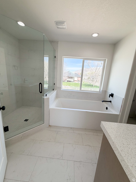 554 W COTTLE LN Farmington, UT 84025