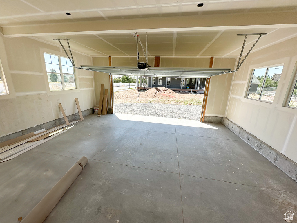 554 W COTTLE LN Farmington, UT 84025