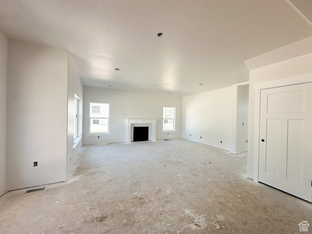 554 W COTTLE LN Farmington, UT 84025