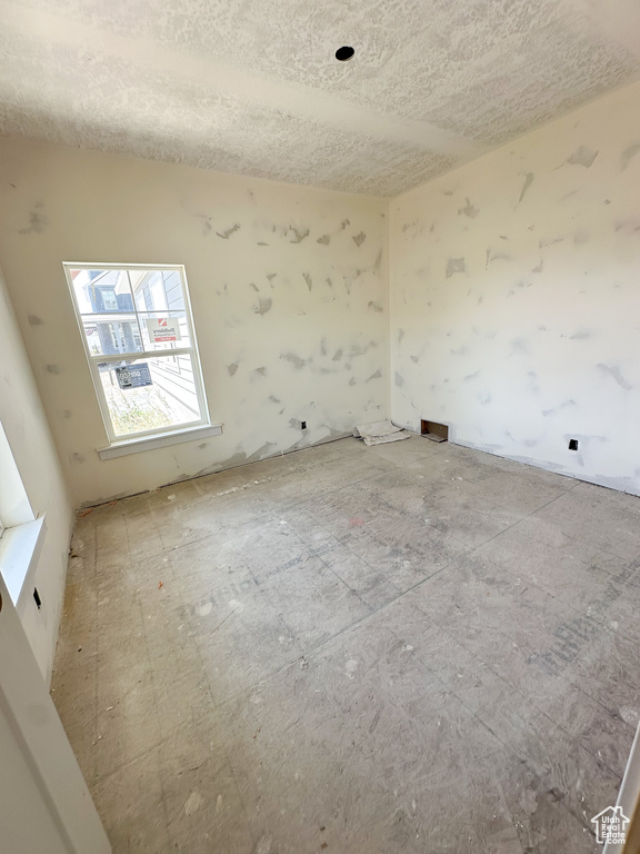 554 W COTTLE LN Farmington, UT 84025