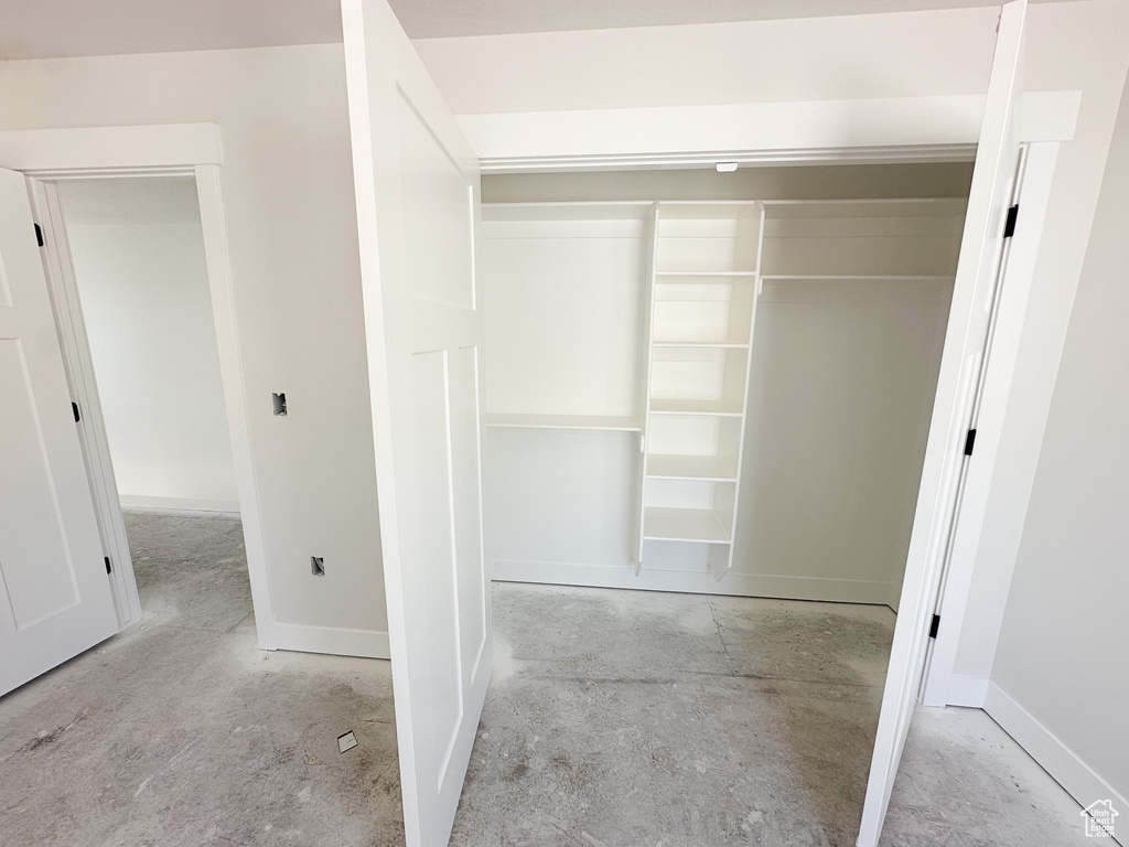554 W COTTLE LN Farmington, UT 84025
