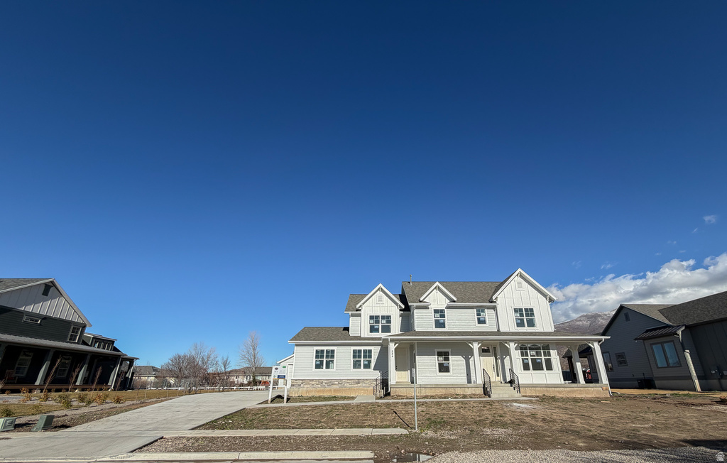 554 W COTTLE LN Farmington, UT 84025