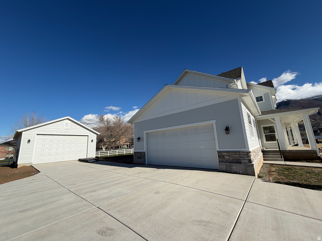 554 W COTTLE LN Farmington, UT 84025