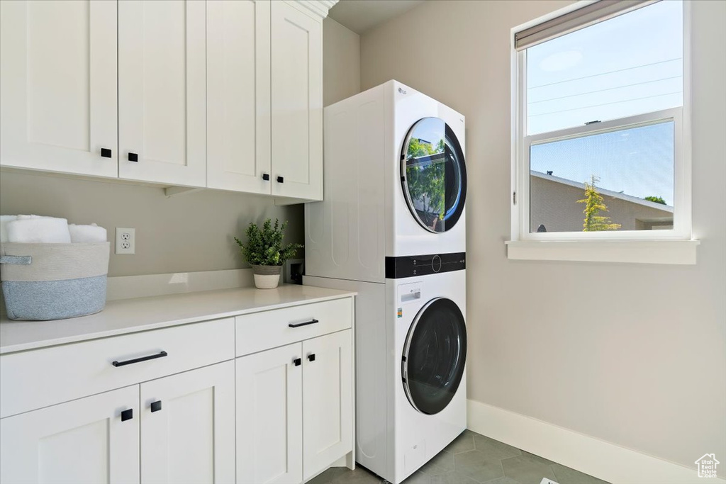 2306 E DERUS WAY Layton, UT 84040