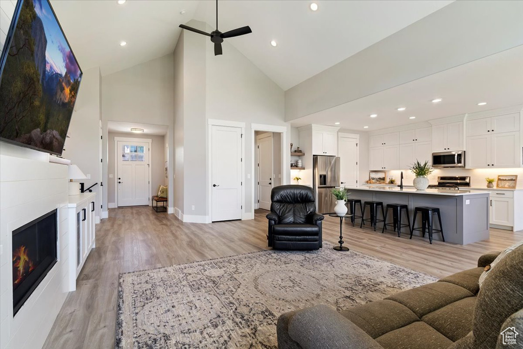 2306 E DERUS WAY Layton, UT 84040