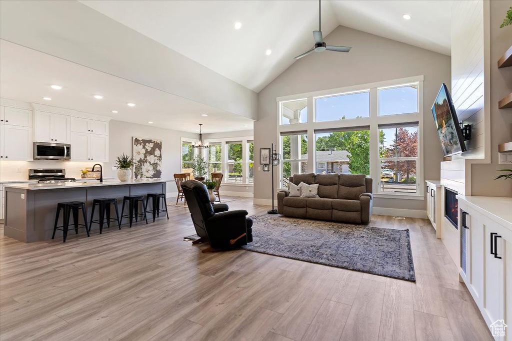 2306 E DERUS WAY Layton, UT 84040