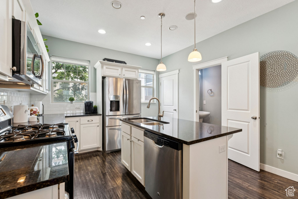 855 W CAPRAIA CT Midvale, UT 84047