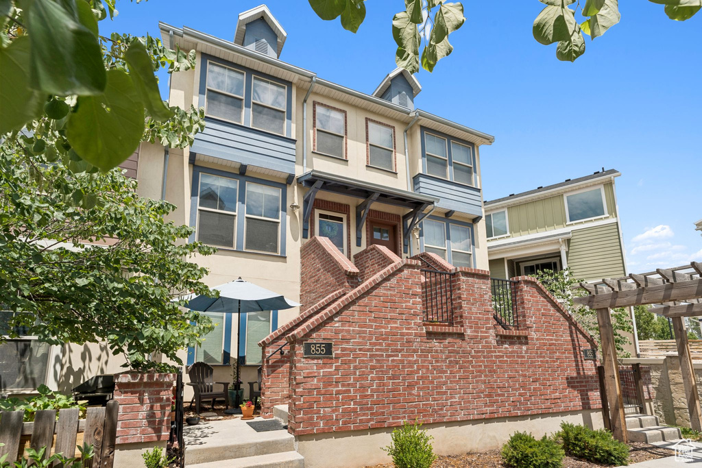 855 W CAPRAIA CT Midvale, UT 84047