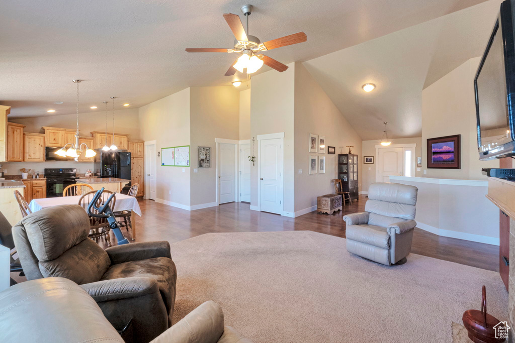 9242 N CORNWALL WAY Eagle Mountain, UT 84005