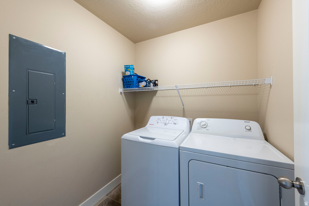 9242 N CORNWALL WAY Eagle Mountain, UT 84005