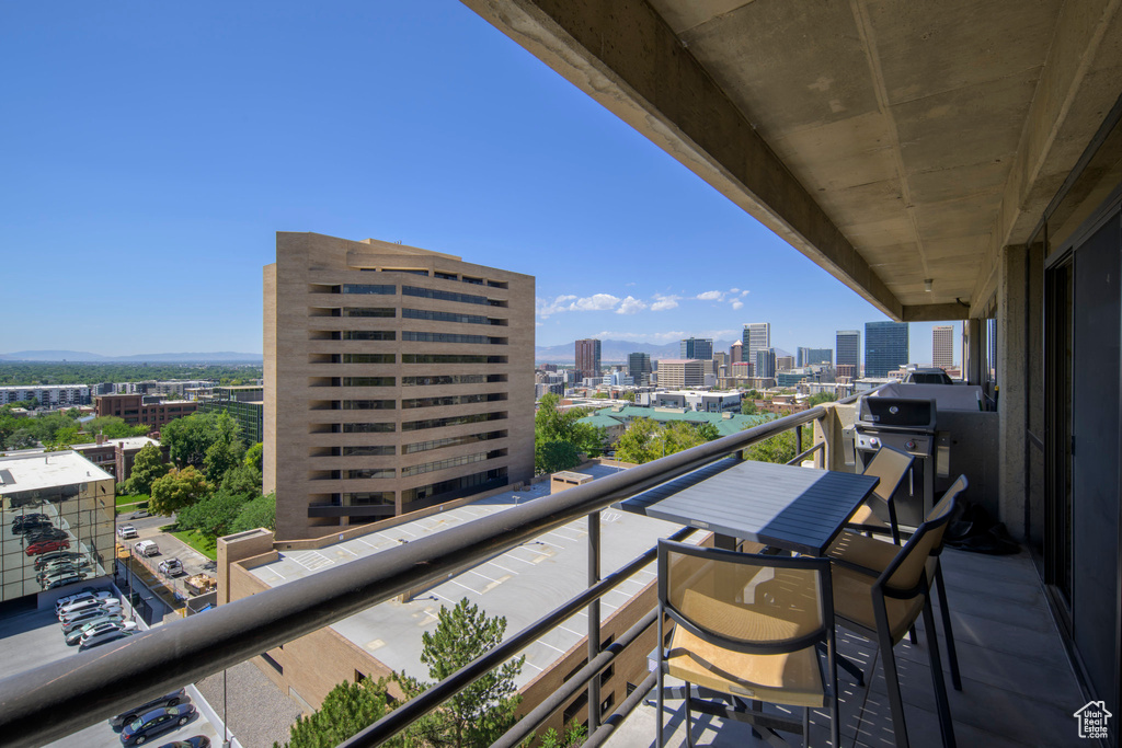 560 E SOUTH TEMPLE ST #802 Salt Lake City, UT 84102