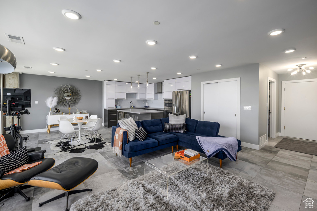 560 E SOUTH TEMPLE ST #802 Salt Lake City, UT 84102