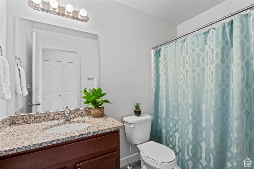 7068 N MOUNTAIN FIELD DR Eagle Mountain, UT 84005