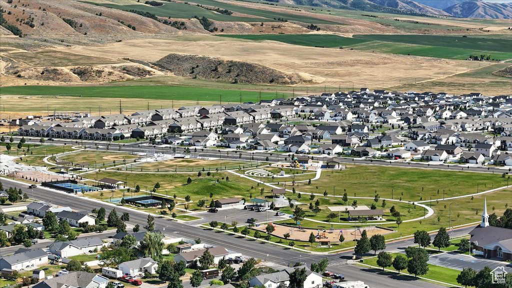 1197 TULE DR Hyrum, UT 84319
