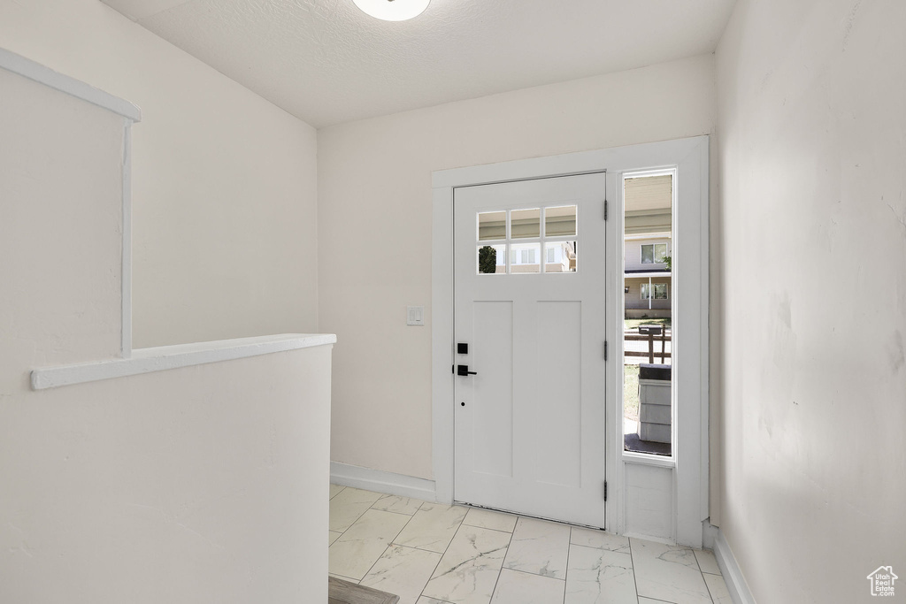 2541 FOWLER AVE Ogden, UT 84401