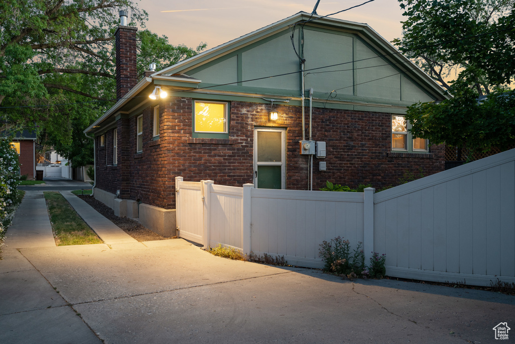 807 E RAMONA AVE Salt Lake City, UT 84105