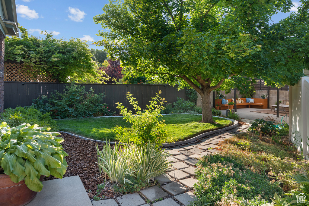 807 E RAMONA AVE Salt Lake City, UT 84105