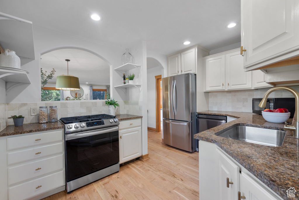 807 E RAMONA AVE Salt Lake City, UT 84105
