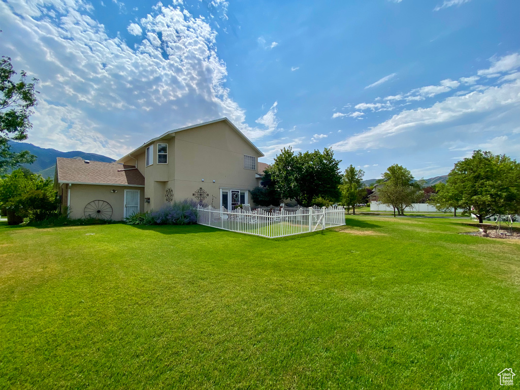 12742 S WHISPER BROOK BAY Draper, UT 84020