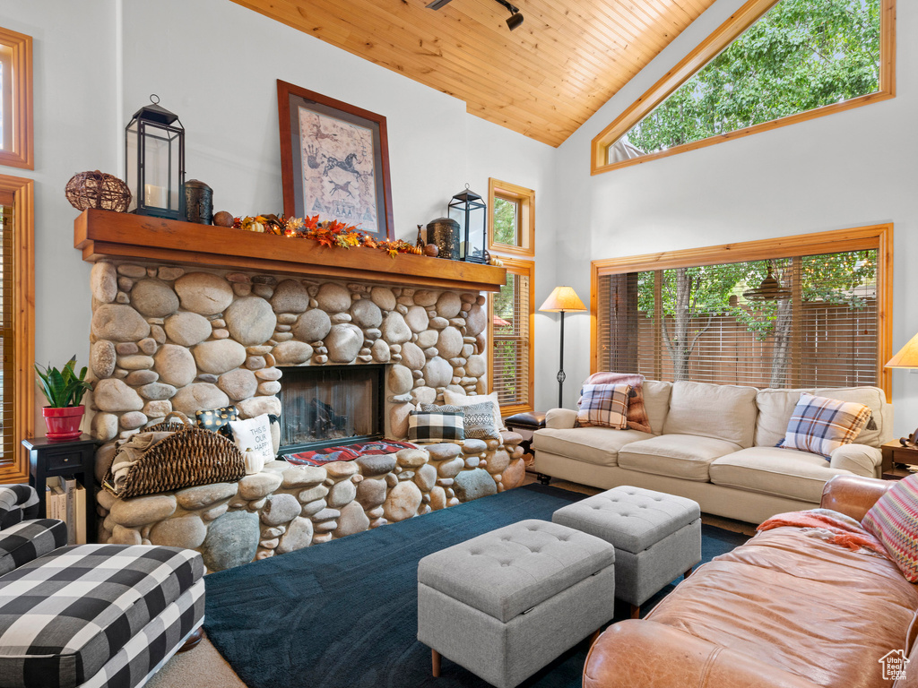 6945 S CANYON PINES CIR Cottonwood Heights, UT 84121