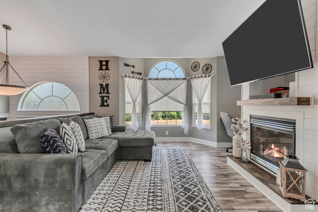241 E 1900 N North Ogden, UT 84414
