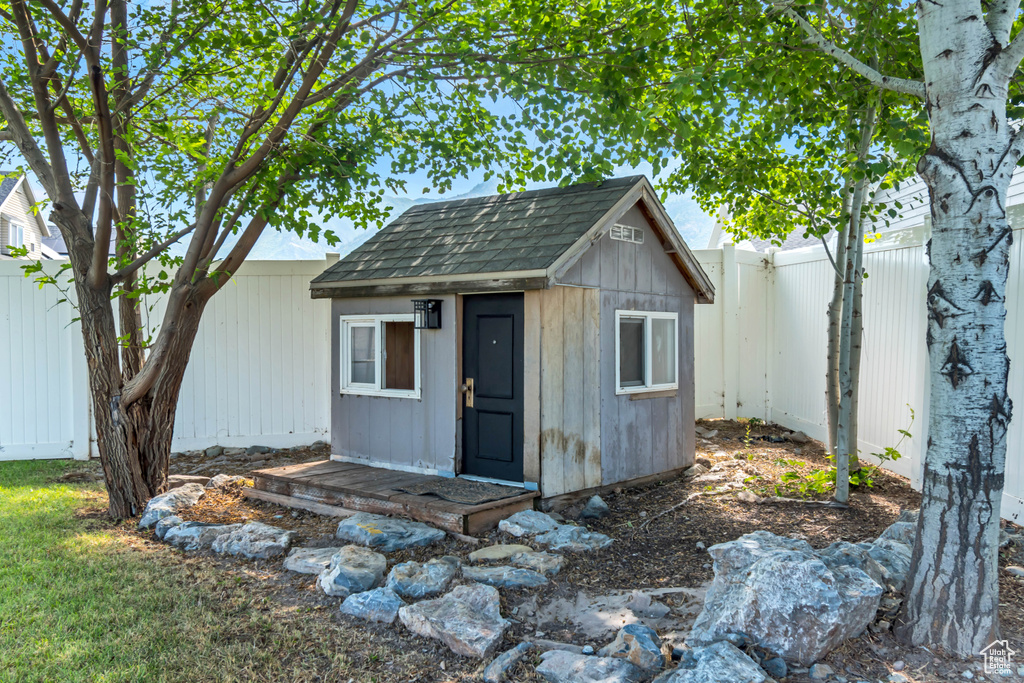 241 E 1900 N North Ogden, UT 84414
