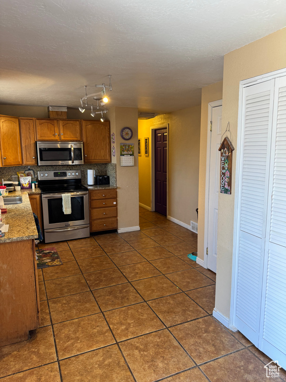 5836 S 4270 W Kearns, UT 84118