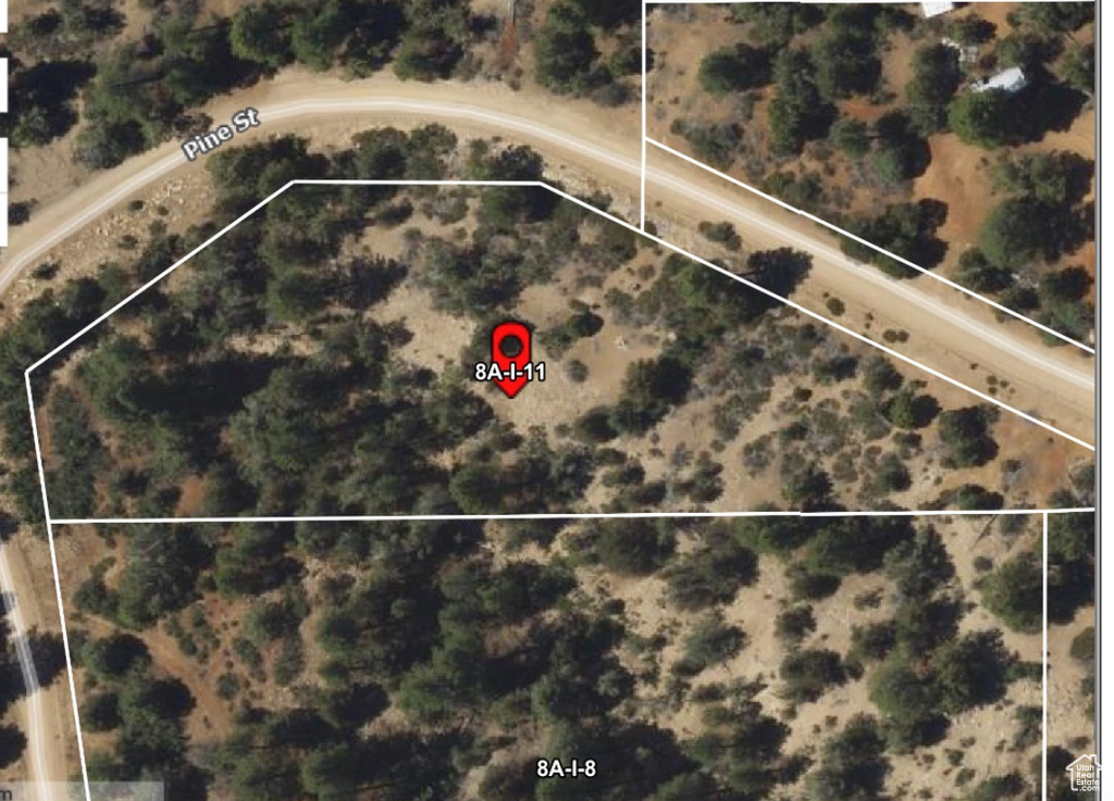 11  PINE ST Orderville, UT 84758