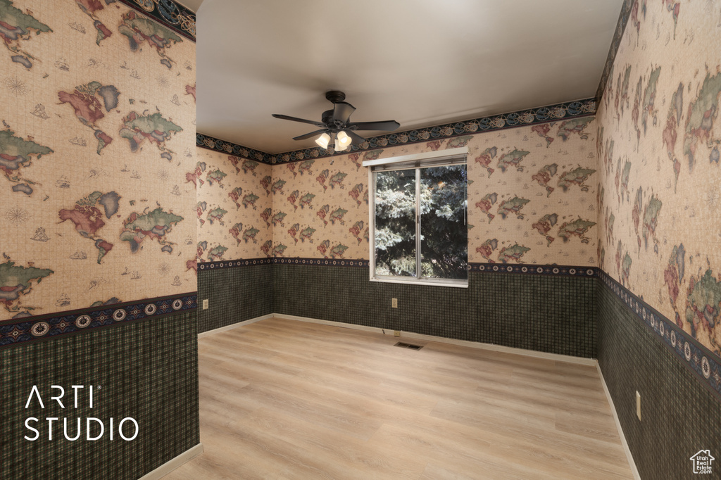 9002 S MEADOWLARK CIR Sandy, UT 84093