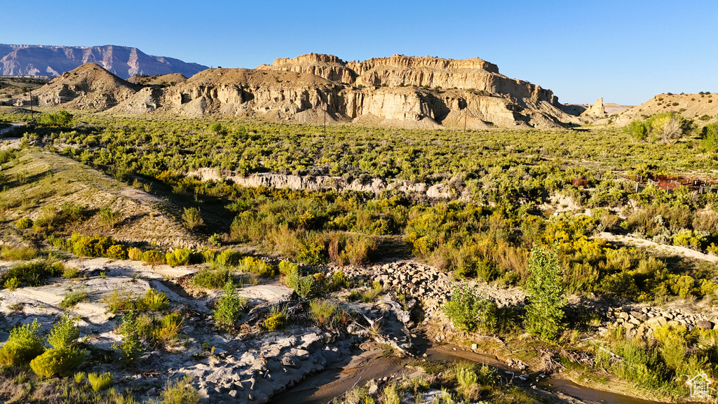 1  N. QUITCHUPAH CREEK RD Emery, UT 84522