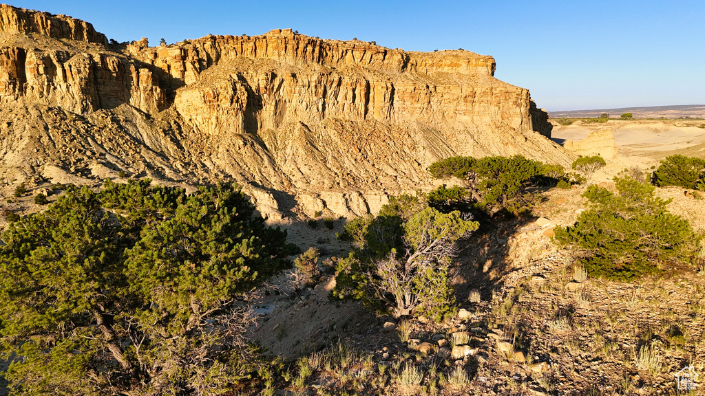 1  N. QUITCHUPAH CREEK RD Emery, UT 84522