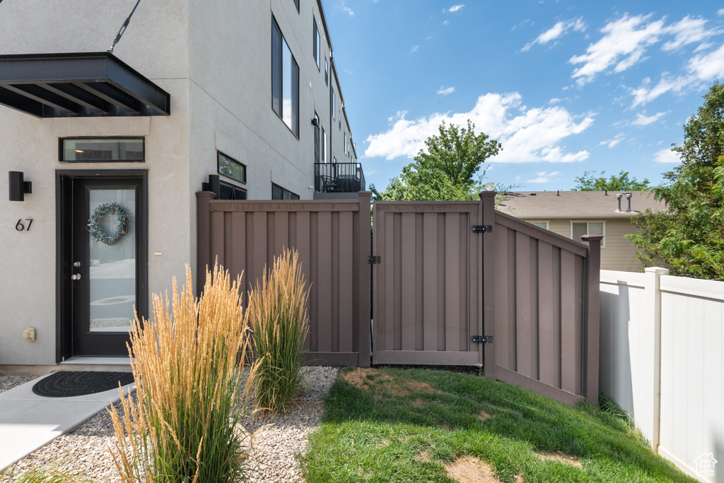 25 E CENTER ST #67 North Salt Lake, UT 84054