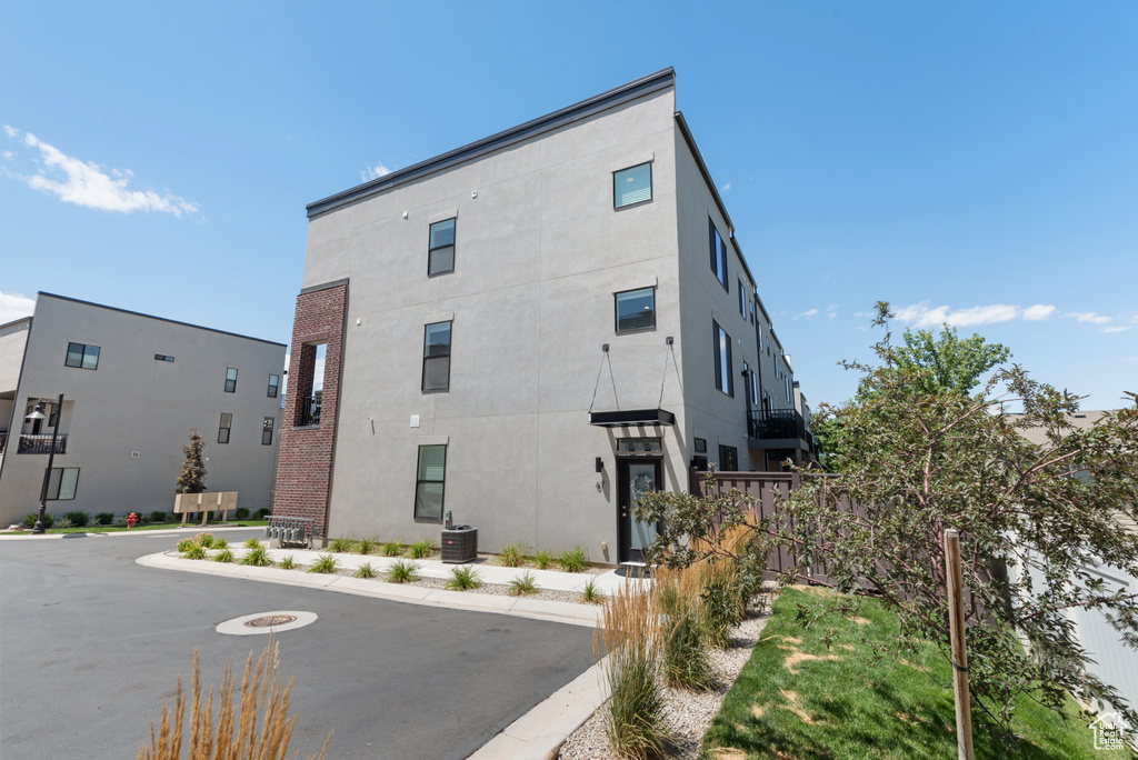 25 E CENTER ST #67 North Salt Lake, UT 84054