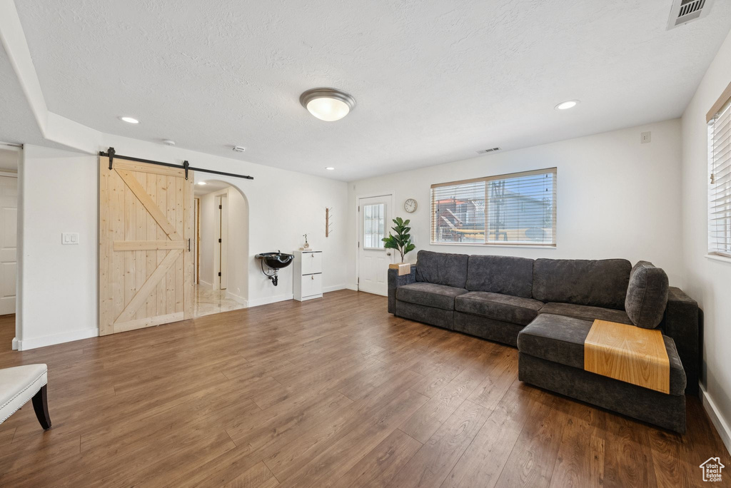 975 W FOXBORO DR North Salt Lake, UT 84054