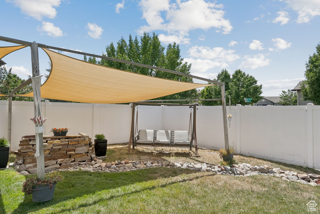975 W FOXBORO DR North Salt Lake, UT 84054