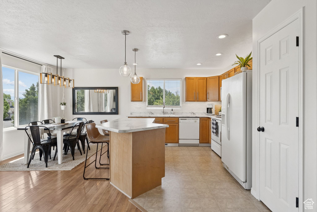975 W FOXBORO DR North Salt Lake, UT 84054