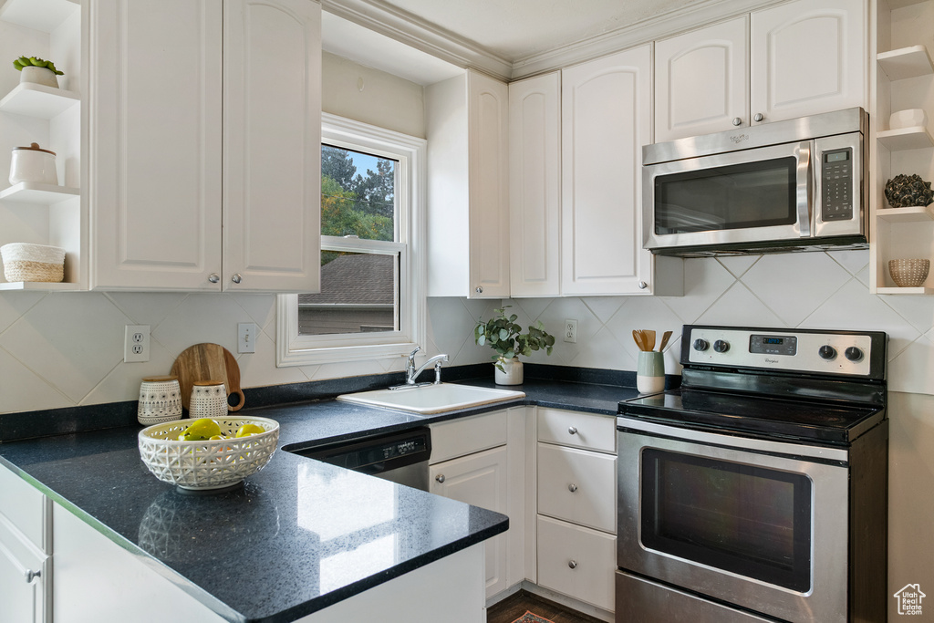 Photo 8 for MLS #2100910 at 1980 E Downington