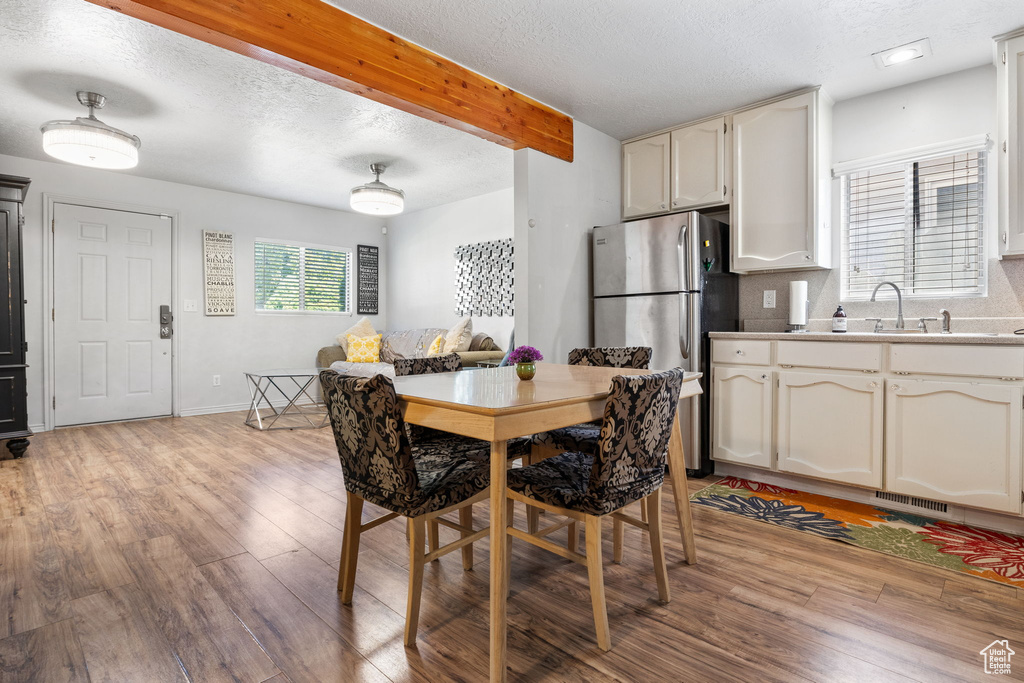 867 W PACIFIC AVE Salt Lake City, UT 84104