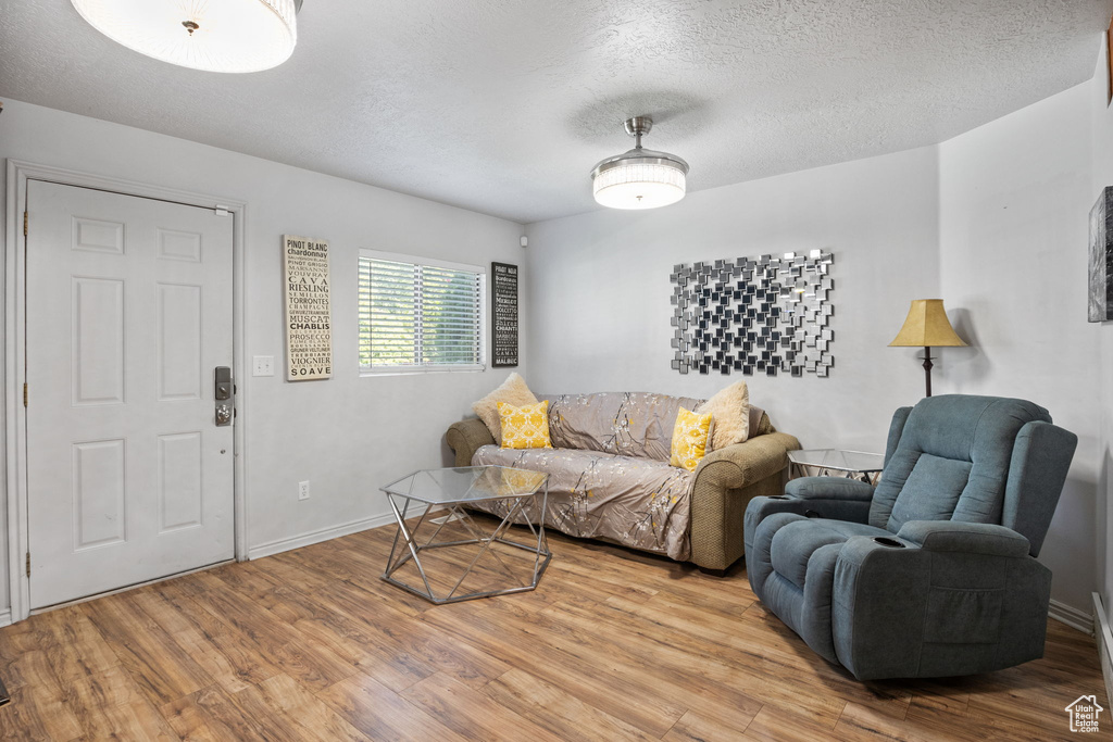 867 W PACIFIC AVE Salt Lake City, UT 84104