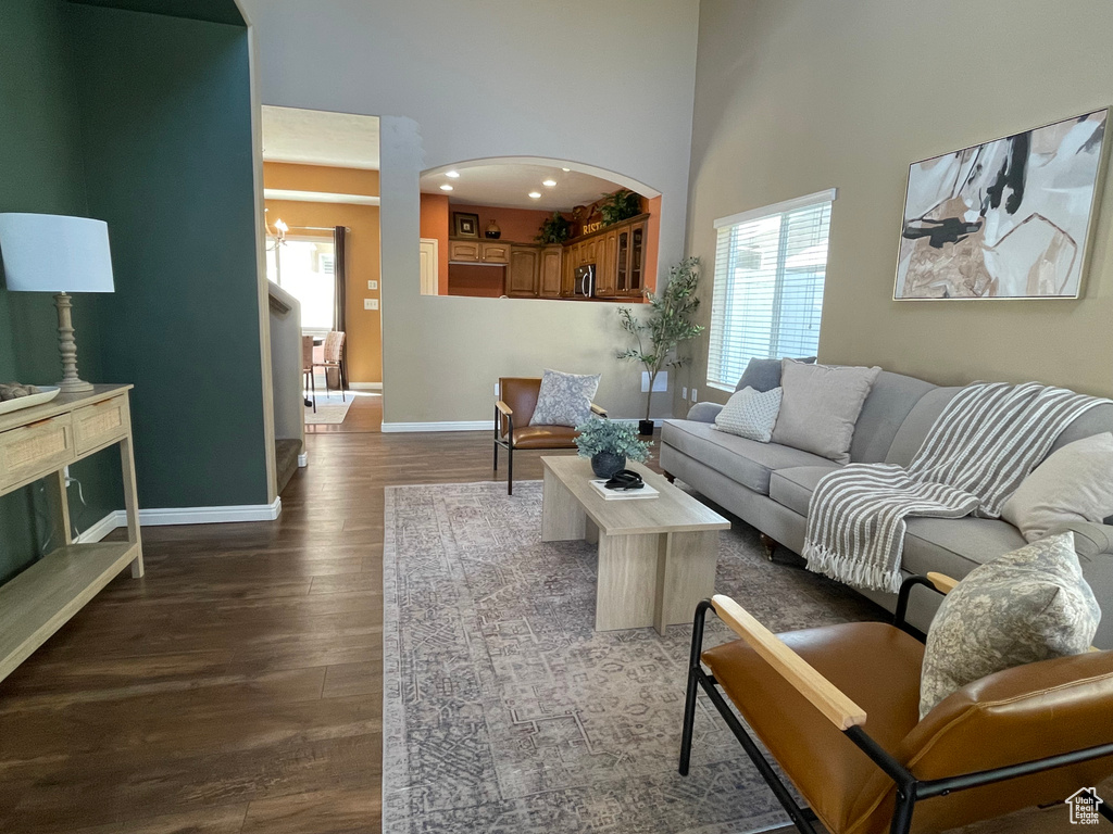 6137 S 1375 E South Ogden, UT 84405