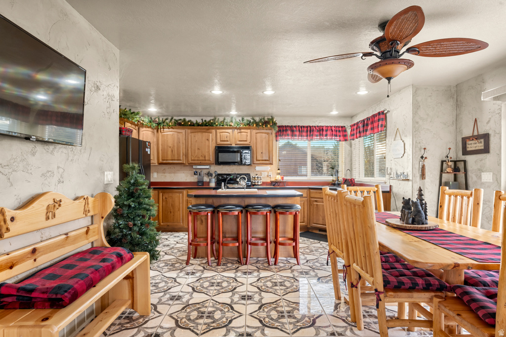 2565 S COUNTRY CLUB DR Garden City, UT 84028