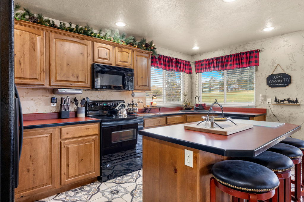 2565 S COUNTRY CLUB DR Garden City, UT 84028