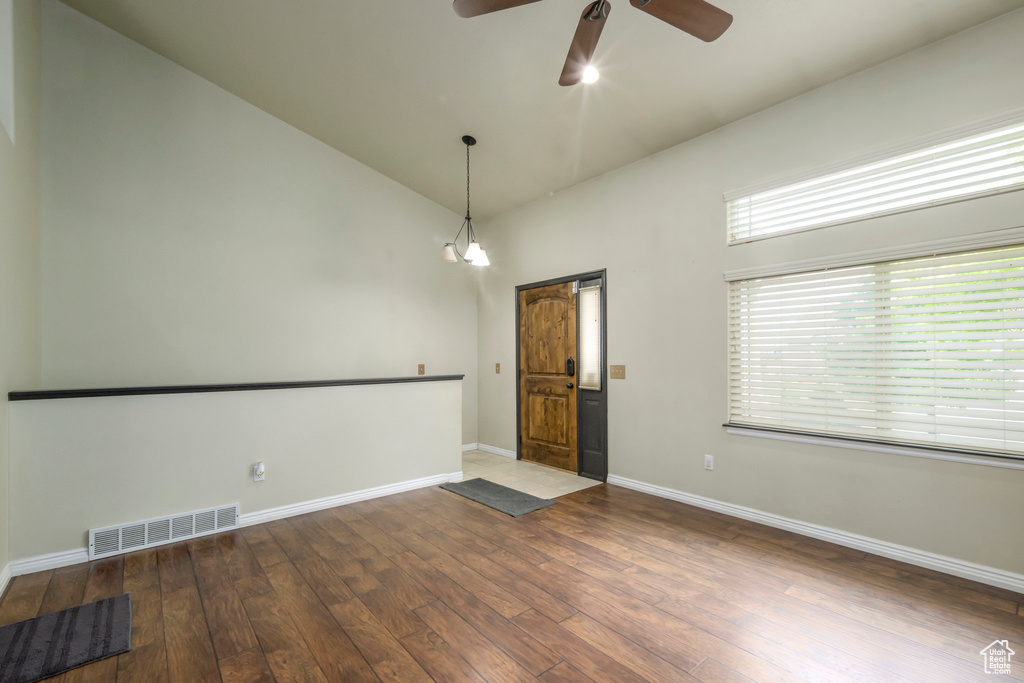 6695 W HUNTER MESA DR West Valley City, UT 84128