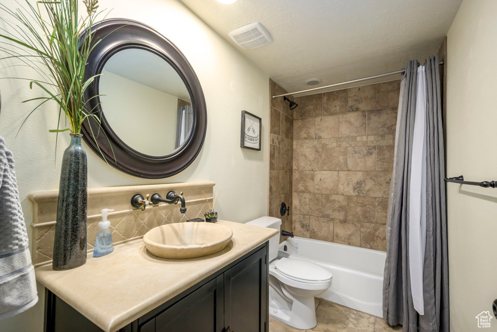 6695 W HUNTER MESA DR West Valley City, UT 84128