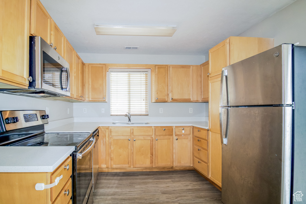 72 N MONTROSE Saratoga Springs, UT 84045
